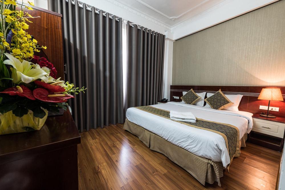 Saigon Odyssey House Hotel Хошимин Екстериор снимка