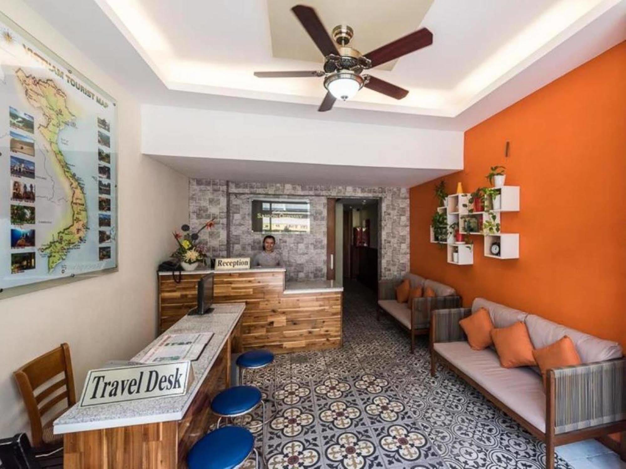 Saigon Odyssey House Hotel Хошимин Екстериор снимка
