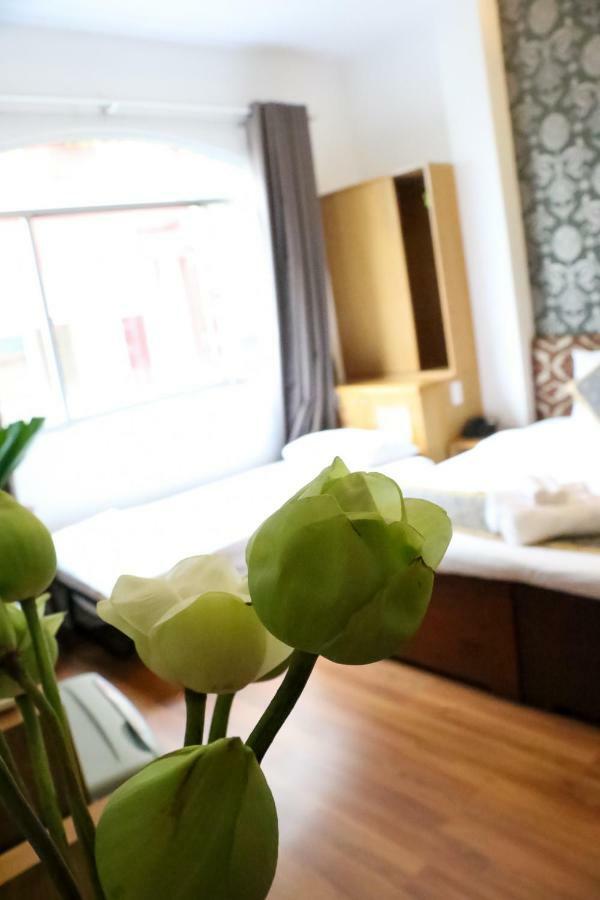 Saigon Odyssey House Hotel Хошимин Екстериор снимка