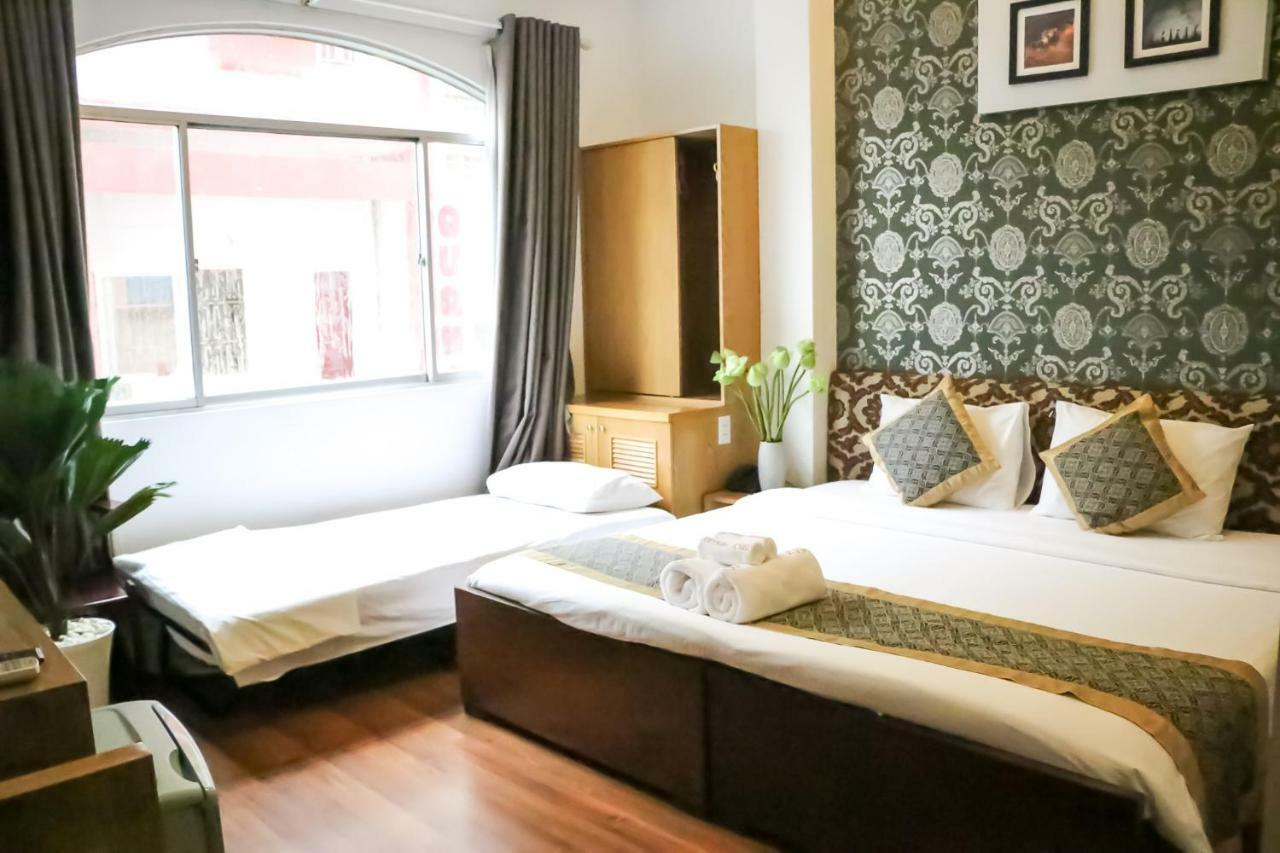 Saigon Odyssey House Hotel Хошимин Екстериор снимка