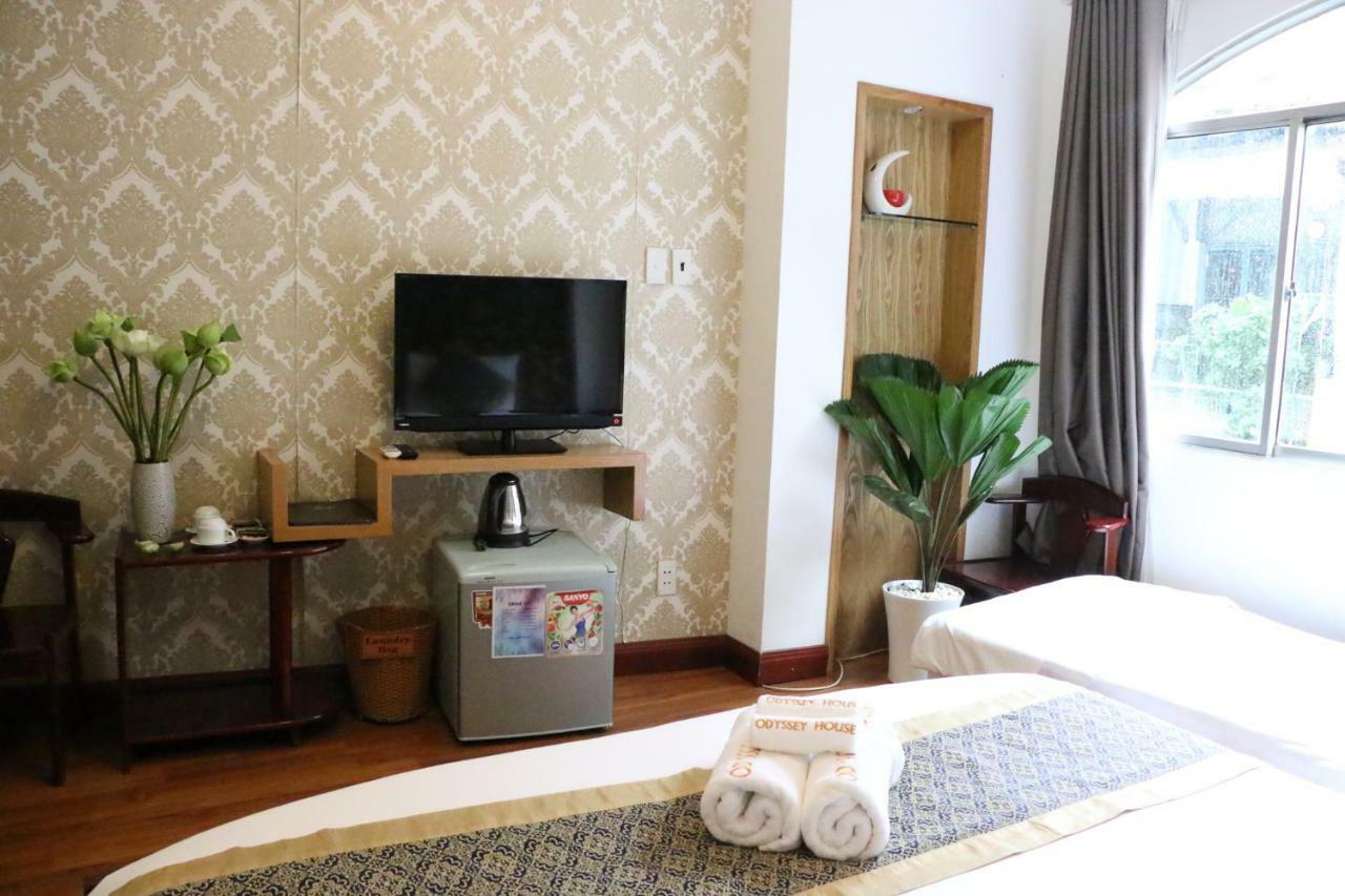 Saigon Odyssey House Hotel Хошимин Екстериор снимка